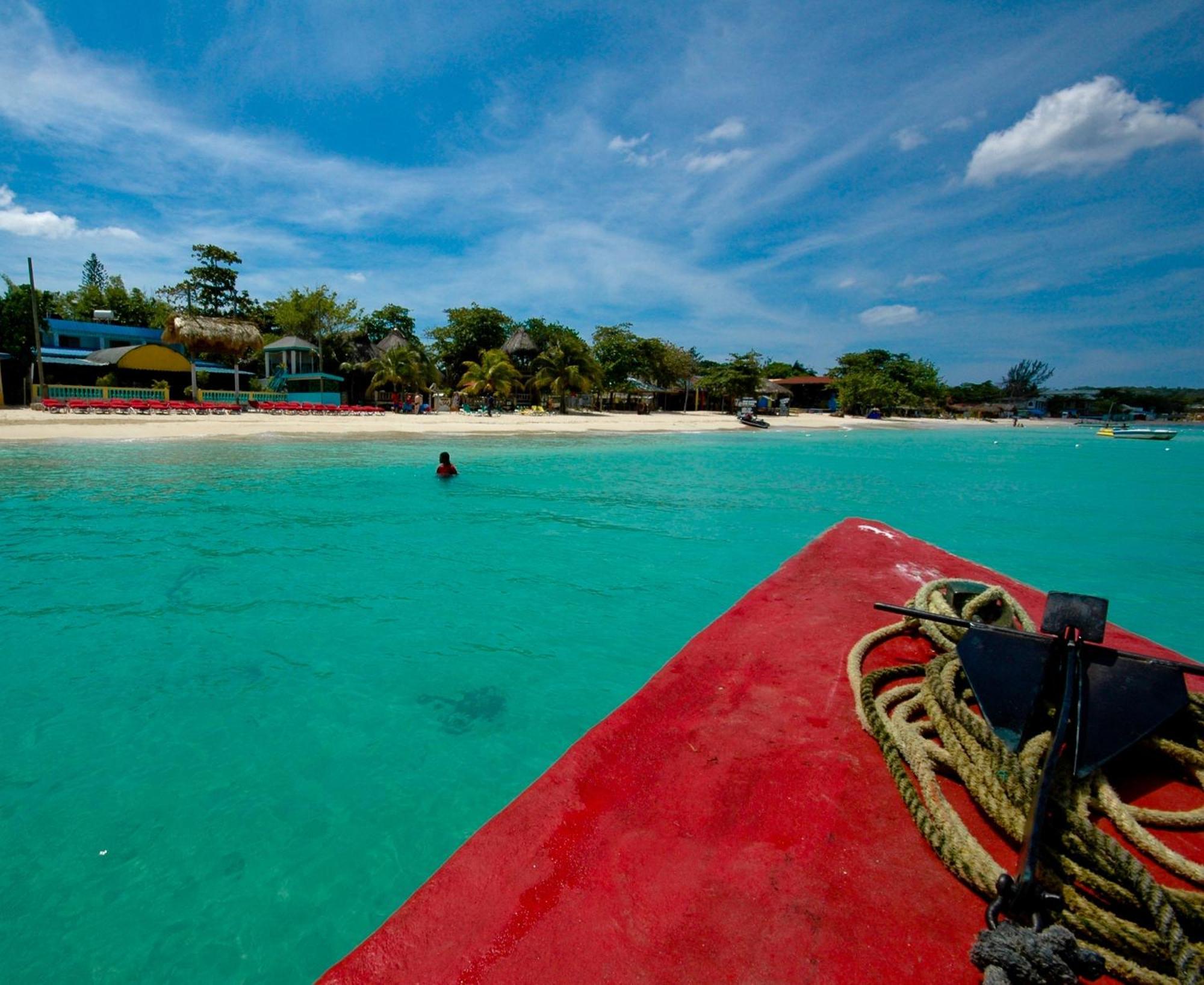 Legends Beach Resort Negril Exteriör bild